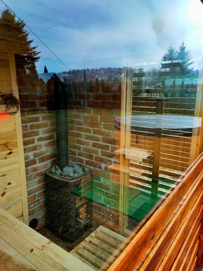 Pod Milanem Villa แชมิตช์ ภายนอก รูปภาพ